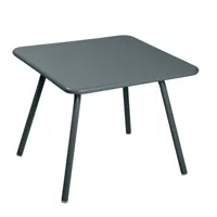 fermob - table d'enfant luxembourg 57,5x57,5cm - gris tempête/texturé avec brillance/lxlxh 57,5x57,5x47cm/résistant aux uv