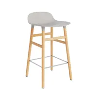 chaise de bar form avec structure en bois  - warm grey - chêne - 65 cm