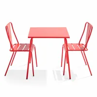ensemble table de jardin carrée et 2 chaises bistrot rouge