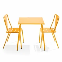 ensemble table de jardin carrée et 2 chaises bistrot jaune