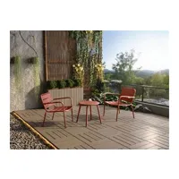 salon de jardin vente-unique.com salon de jardin en métal - 2 fauteuils bas empilables et une table d'appoint - terracotta - mirmande de mylia