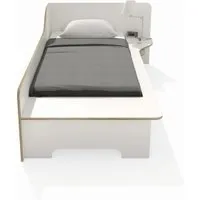 müller möbelwerkstätten lit d'une place plane  - cpl blanc avec bord en contreplaqué de bouleau - sans coffre de lit - à droite