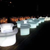 fauteuil sirchester avec lumière par bazzicalupo et mangiarotti pour serralunga