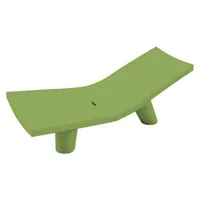 slide - transat fixe low lita en plastique, polyéthène recyclable couleur vert 162 x 79 60 cm designer paola navone made in design