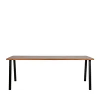 table en bois avec pietement en métal noir