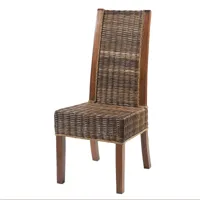 chaise en rotin tressée marron