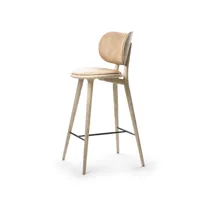 mater chaise de bar basse mater high stool backrest cuir naturel, support en chêne laqué mat