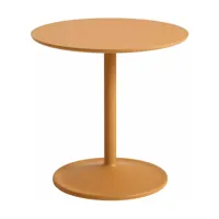 table d'appoint aluminium orange d 48 x h 48 cm soft - muuto