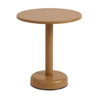table d'appoint ronde en métal orange 42x47cm linear - muuto