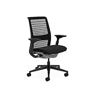 steelcase think, chaise de bureau ergonomique avec soutien lombaire liveback, accotoirs 4d et design durable onyx