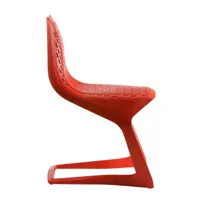 plank - myto - chaise cantilever - rouge/51x82x55cm
