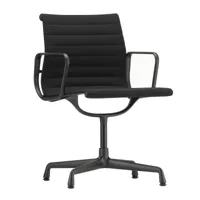 vitra - chaise avec accoudoirs ea 104 structure noir - noir/siège étoffe hopsak 66/structure revêtu par poudre noir deep black/lxhxp 56x84,5x52,2cm
