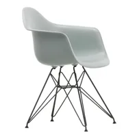 vitra - chaise avec accoudoirs eames plastic dar noir - clair gris/siège polypropylène/structure façon tour eiffel basic dark noir/pxhxp 62,5x83x60cm