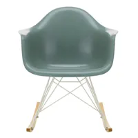 vitra - fauteuil à bascule eames fiberglass rar blanc - écume de mer verte/assise fibre de verre/structure blanc/ érable doré/pxhxp 63x76x81cm