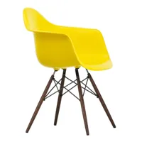vitra - chaise avec accoudoirs eames daw érable foncé - lumière du soleil/assise polypropylène/structure érable foncé/acier noir/pxhxp 62,5x83x60cm