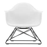 vitra - chaise avec accoudoirs eames plastic dar noir - blanc/assise polypropylène/structure acier laqué noir/avec patins en feutre