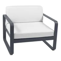 fermob - fauteuil de jardin bellevie - anthracite/texturé brillant/coussin étoffe sunbrella® gris blanc/lxhxp 85x71x75cm