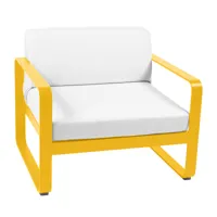 fermob - fauteuil de jardin bellevie - miel/blanc grisé/sunbrella®/hydrofuge/lxhxp 85x71x75cm/structure aluminium miel/résistant aux uv