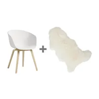 hay - chaise avec accoudoirs + peau set promo about a chair 22 2.0 - blanc/agneau libre!/pieds en chêne savonné/avec patins en plastique