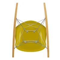 vitra - fauteuil à bascule eames plastic rar re chromé - moutarde/siège plastique recyclé post-consommation/structure fil d'acier chromé/ érable doré/
