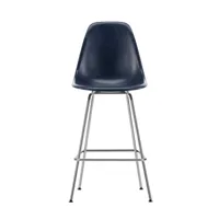 vitra - chaise de bar haute eames fiberglass chromé - bleu marine/assise fibre de verre/structure acier chromé/lxhxp 47x108x53,5cm/ avec patins en feu