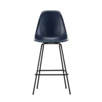 vitra - chaise de bar haute eames fiberglass basic dark - bleu marine/assise fibre de verre/structure acier revêtu de poudre/lxhxp 47x108x53,5cm/ avec