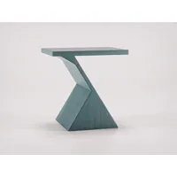 coffee table l