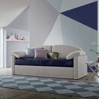 felix - klio : un canapé qui est déjà un lit, mais qui possède également un véritable lit escamotable.