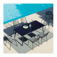 vermobil - table roma ta, disponible avec un plateau rectangulaire ou carré.