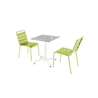 ensemble table de terrasse stratifié marbre et 2 chaises vert
