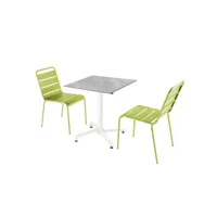 ensemble table de terrasse stratifié marbre et 2 chaises vert