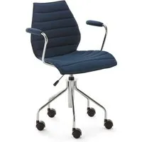 kartell - maui soft chaise de bureau avec accoudoirs et roulettes, acier chromé / noma blue