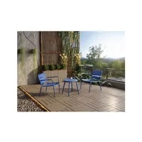 salon de jardin vente-unique.com salon de jardin en métal - 2 fauteuils bas empilables et une table d'appoint - bleu nuit - mirmande de mylia