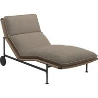 gloster chaise longue zenith - blend sand