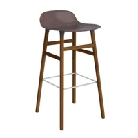 normann copenhagen chaise de bar form avec structure en bois  - brown - noyer - 75 cm