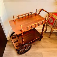 chariot de bar rustique en bois vintage chariot service milieu du siècle table d'appoint cocktail thé porte-bouteille des années 60