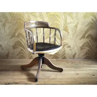 chaise capitaine vintage, chaise de bureau du milieu siècle avec des détails complexes, d'appoint vintage,