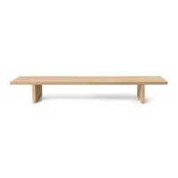 ferm living - console basse kona en bois, placage de chêne laqué couleur bois naturel 140 x 64.63 20 cm made in design