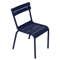 fermob - chaise enfant kids en métal, aluminium laqué couleur bleu 33.5 x 50.68 55.5 cm designer frédéric sofia made in design