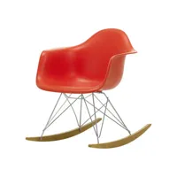 vitra - rocking chair eames plastic en plastique, plastique recyclé post-consommation couleur rouge 63 x 82.77 76 cm designer charles & ray made in design