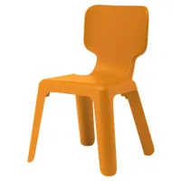 magis - chaise enfant en plastique, polypropylène couleur orange 39 x 44 58 cm designer javier mariscal made in design