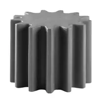 slide - table basse gear - gris - 55 x 55 x 43 cm - designer anastasia ivanuk - plastique, polyéthène recyclable