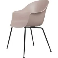 gubi chaise avec accoudoirs bat dining chair avec la base noir (sweet pink - polypropylène et acier)