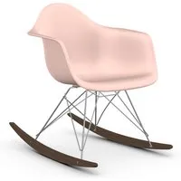 vitra rar fauteuil à bascule eames plastic armchair base chromée et érable foncé (rose clair - polypropylène, fil d'acier chromé, érable foncé)