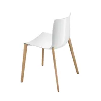 chaise - catifa 46 pieds bois blanc l 51,5cm x p 52cm x h 80cm,  assise h 45cm coque polypropylène, pieds chêne massif