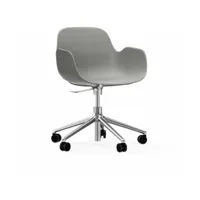 chaise de bureau avec accoudoirs en aluminium et pp gris form - normann copenhagen