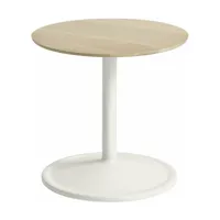 table d'appoint chêne massif et aluminium blanc d 48 x h 40 cm soft - muuto