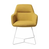 chaise jaune dijon avec pieds hexagones en métal blanc kinko - jesper home
