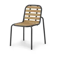 chaise de jardin en acier et bois noir vig robinia - normann copenhagen
