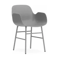 chaise avec accoudoirs en acier et pp gris form - normann copenhagen